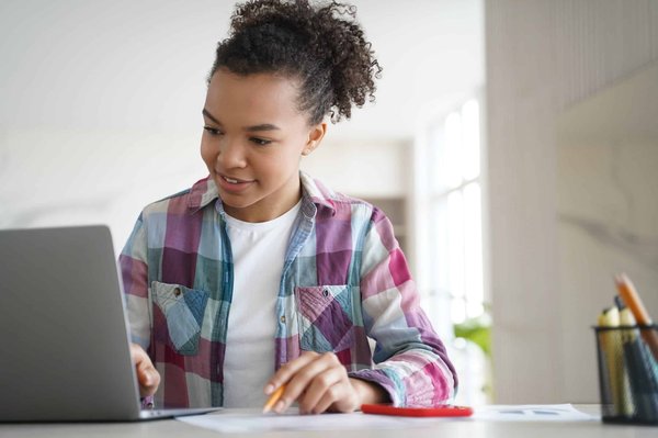 Plongez dans les offres de formations variées à Grenoble